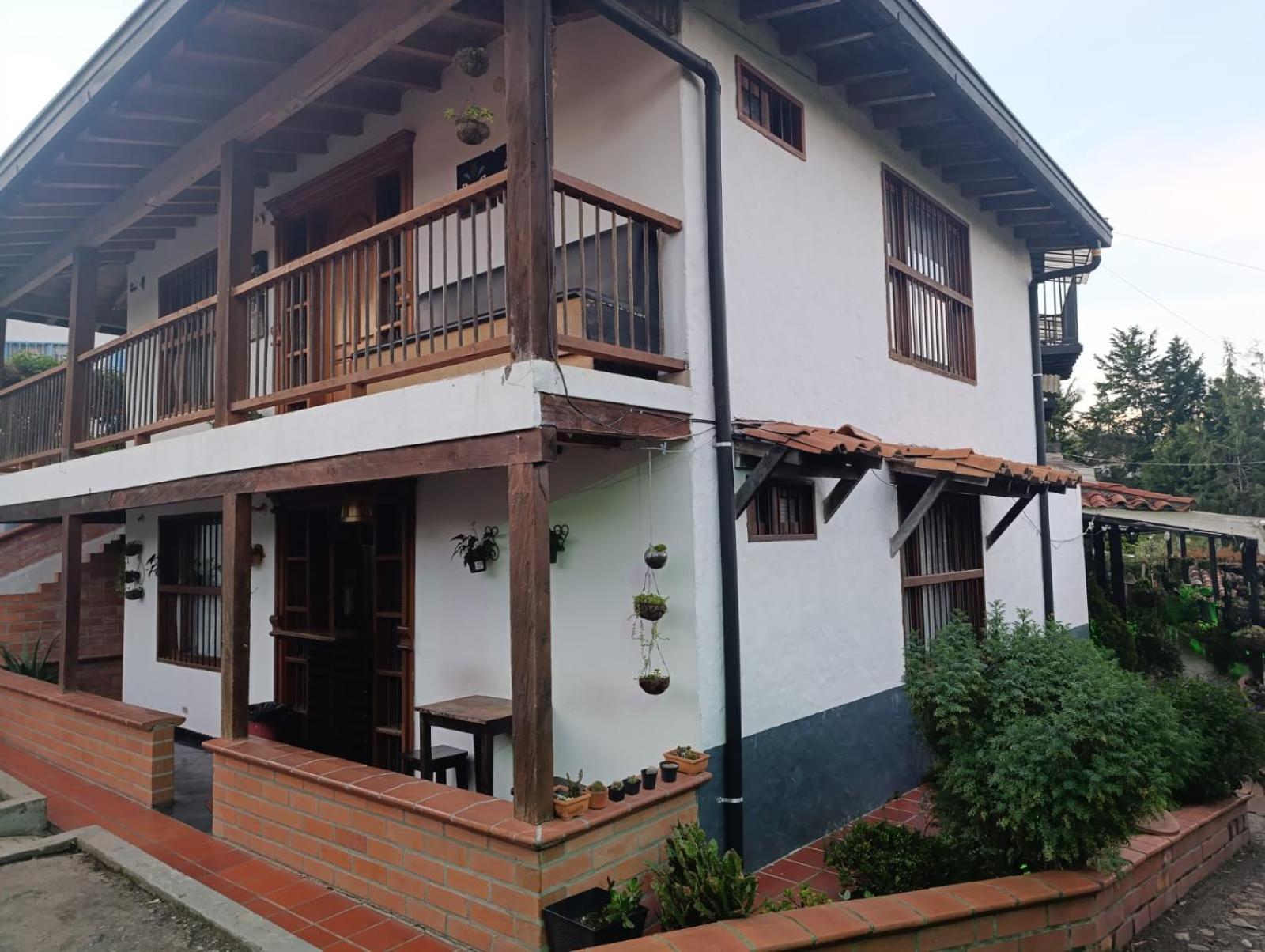 Alojamiento Rionegro Hotel Exterior photo